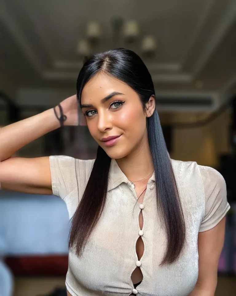 Media of Надин | 3