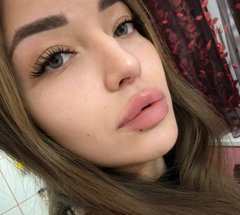 Media of Caroline | 3