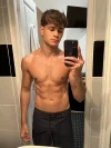 Media of Pretty boy | 14