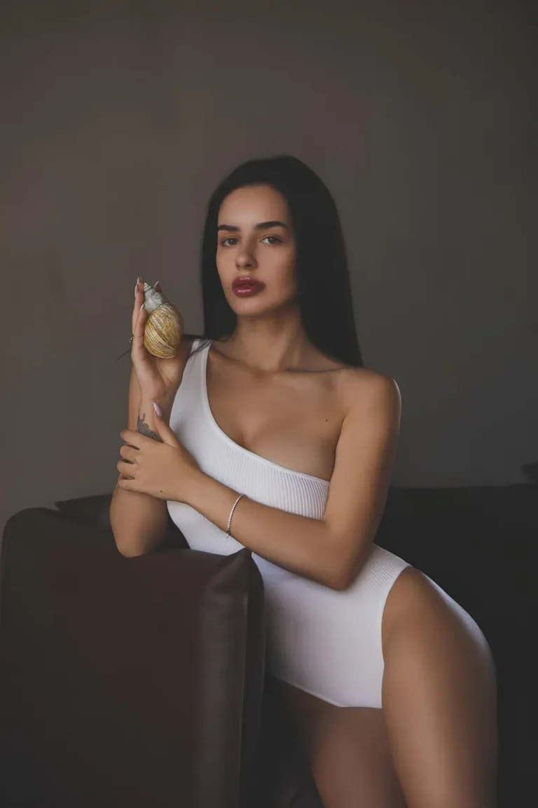 Available escort alina dubai al barsha magnetic_medium