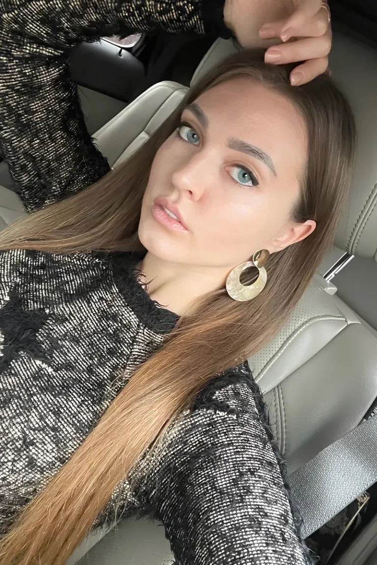 Cheap escort Madira Palm Jumeirah Dubai nightlife_medium