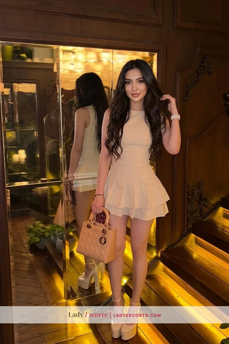 Brunette Beauty Shakira