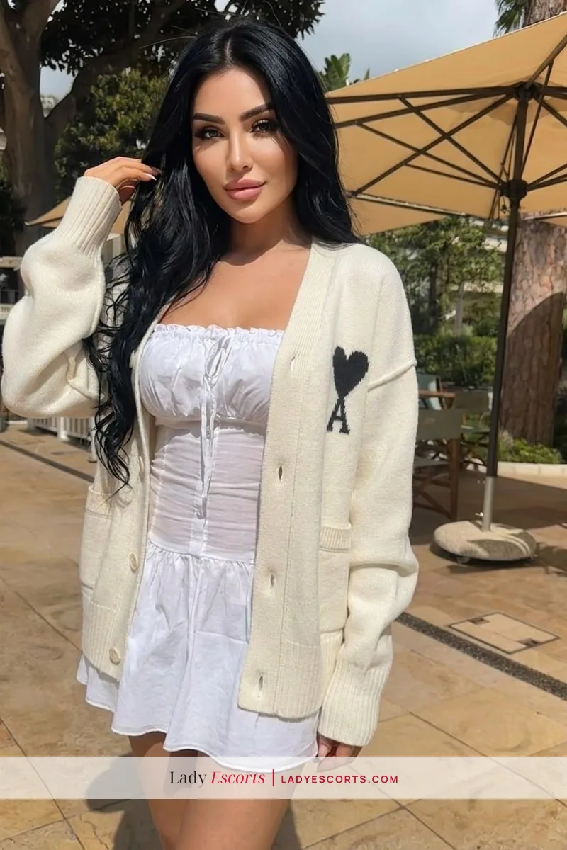 Busty Brunette Josephine