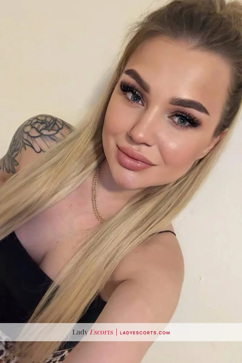Blue-Eyed Blonde Lika