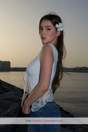 Busty Brunette Lilia