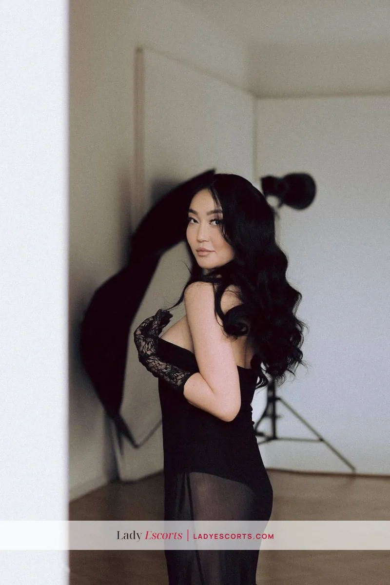 Kim, 167 cm, bust B
