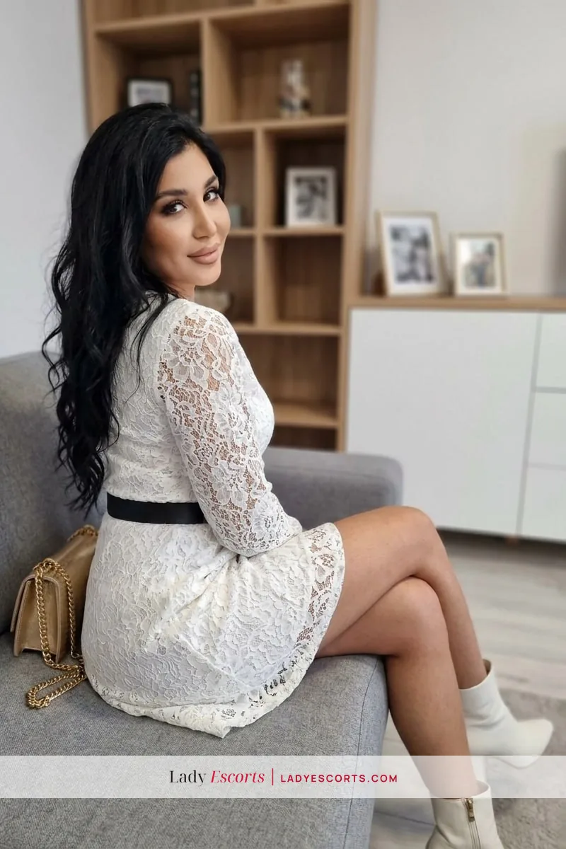 Petite Brunette Agata