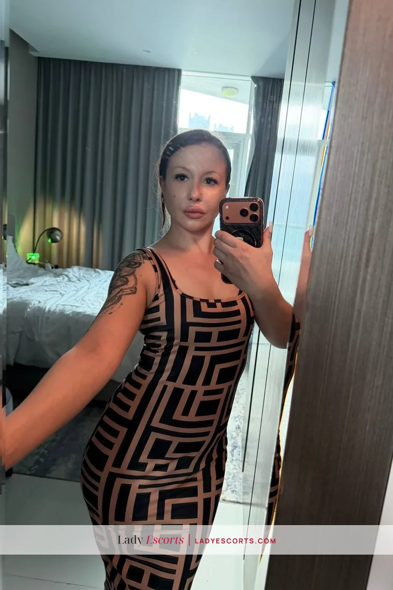 Astir, 165 cm, bust A