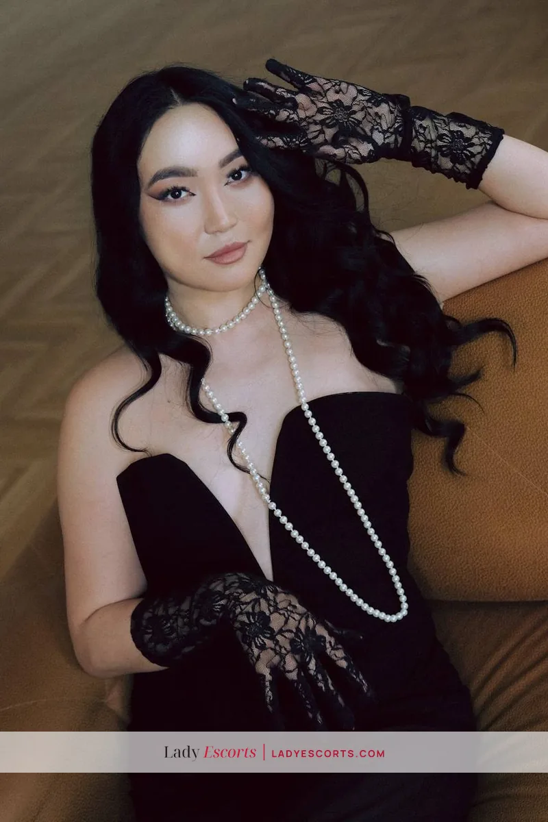 Brunette Beauty Kim