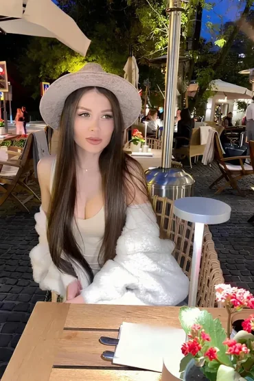 Milana | Photo № 2