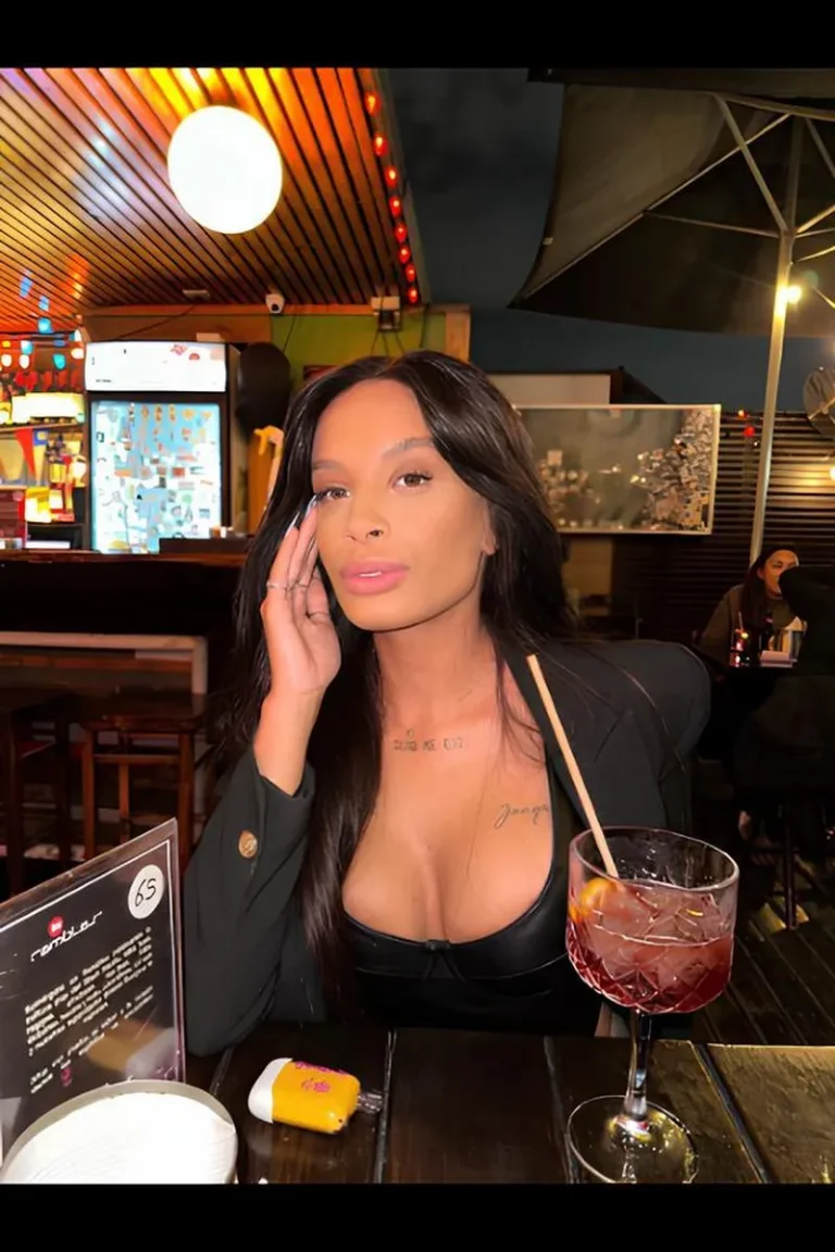 Media of Меган | 4