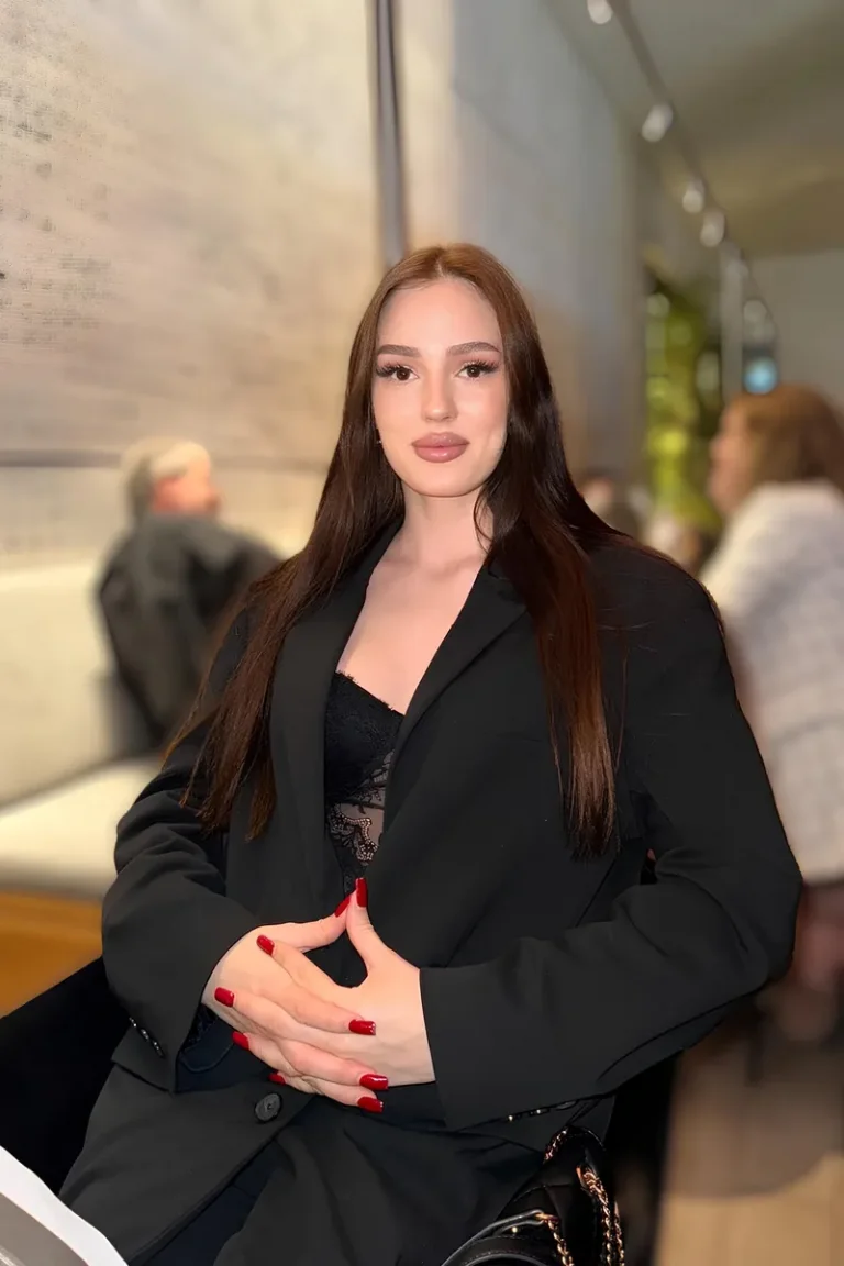 Media of Мелак | 3