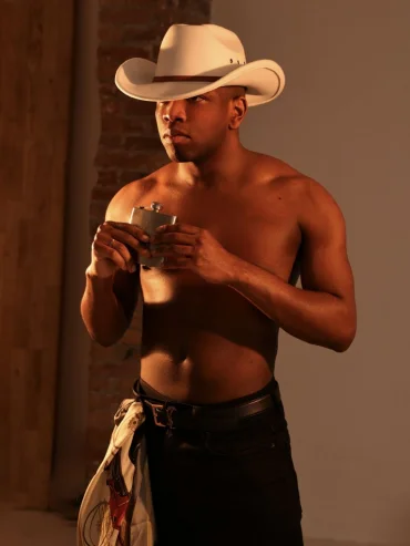 Adrian | Photo № 2