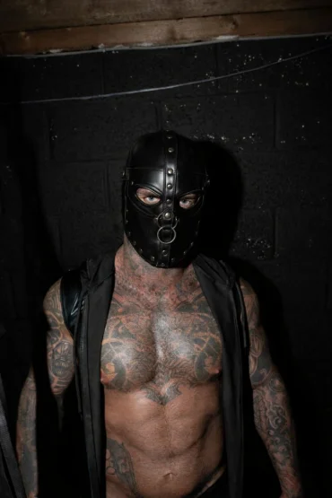 Titan | Photo № 10