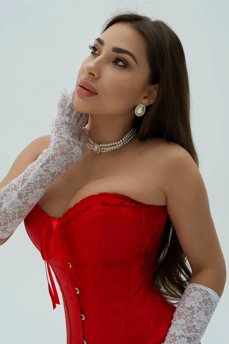 Media of Лара | 6