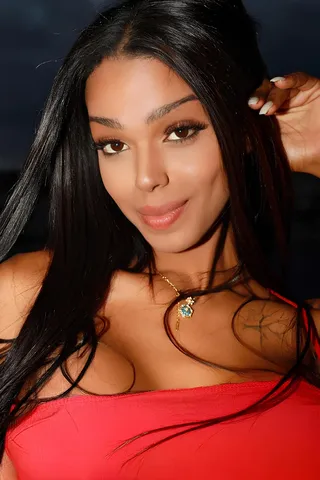 Cheap Valentina Al Barsha UAE suave 