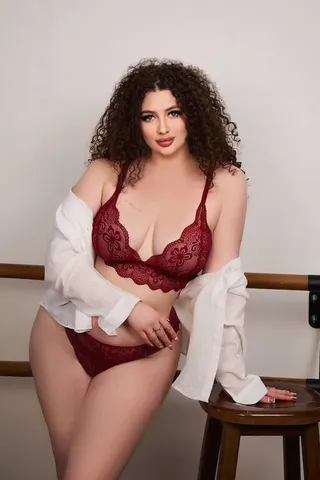 available escort Anastasia dubai suave 