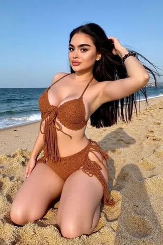 high class escort Esmi Business Bay Dubai charming 