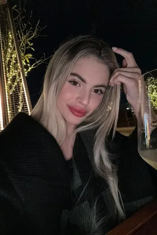 Rebecca - Escort in Dubai № 3