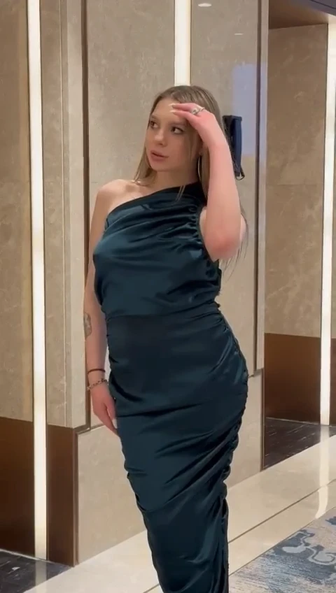 Media of Evelina | 1